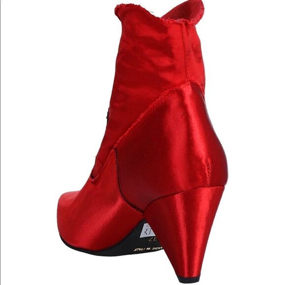 DIVINE FOLLIE red  comfort Ankle boots. Satin shoes - Picture 4 of 4